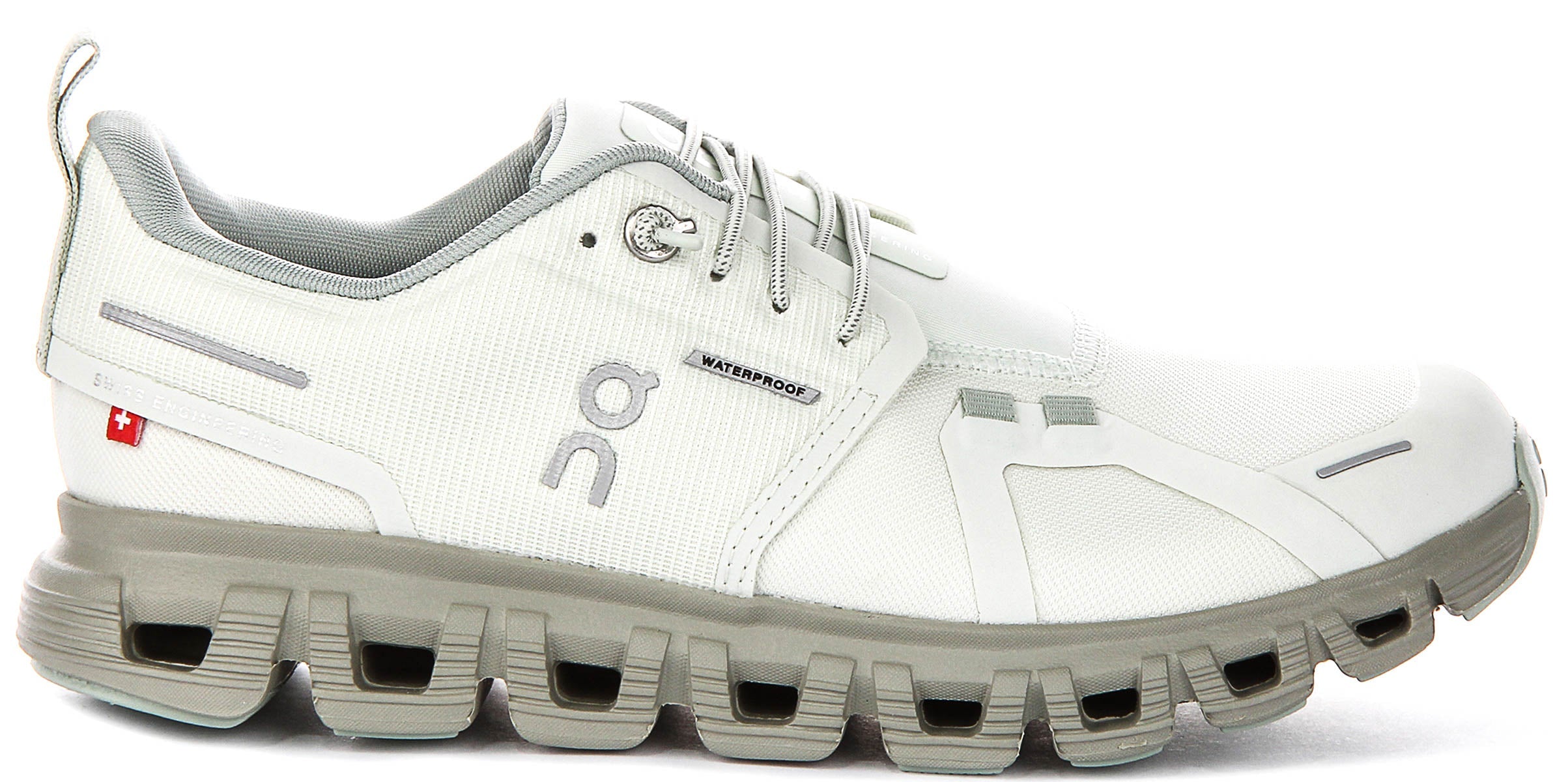 On Running Cloud 6 Waterproof In Green For Women